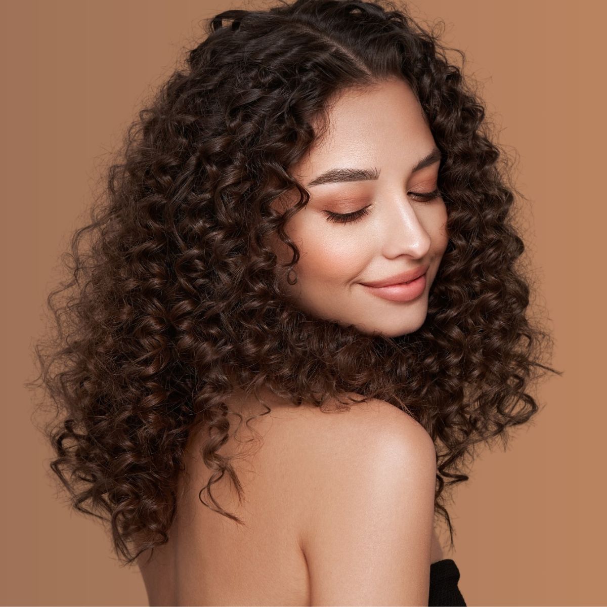 Hair Porosity Guide: How to Test Low, Medium & High Porosity Hair