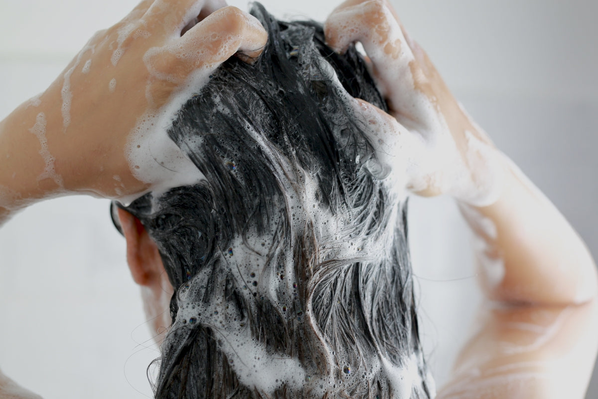 Do Sulphates Damage Your Hair? What You Need to Know for Healthier, Stronger Hair