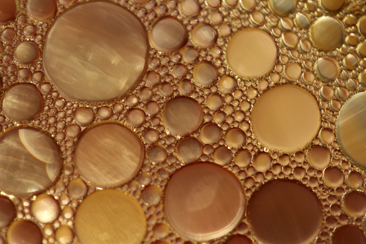 This image shows a magnified view of oil.